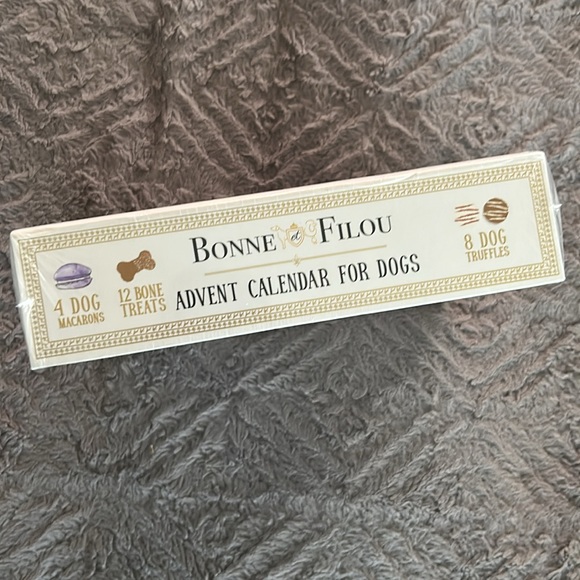 Bonne et Filou Advent Calendar for Dogs Exp 4/25 - Picture 4 of 6